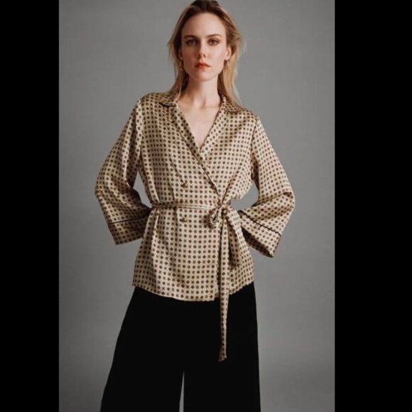 ZARA Printed Pajama Blouse Size XS NEW WITH TAG! - Picture 1 of 8
